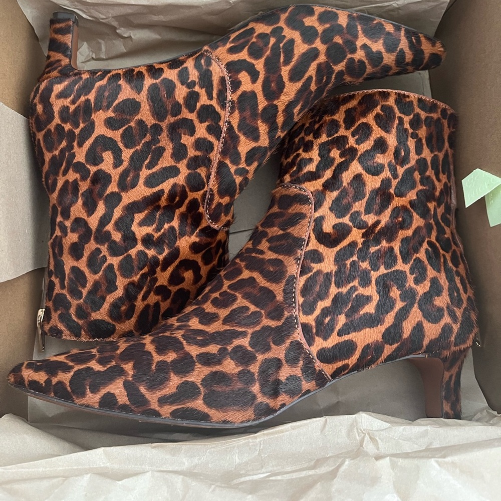 Madewell kitten heel ankle boots.Size 8. Excellent condition.